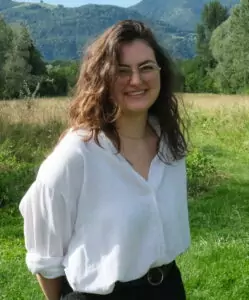 Portrait Eva agence de traduction Grenoble