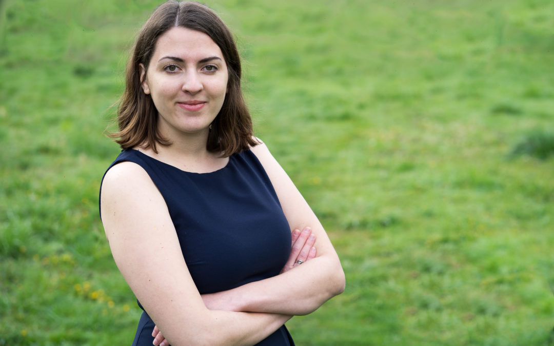 Floriane, service clientèle, gestion projet, traduction